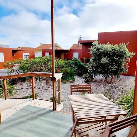 Family Surf Home - Bungalow 4 Santo Isidoro Exteriör bild