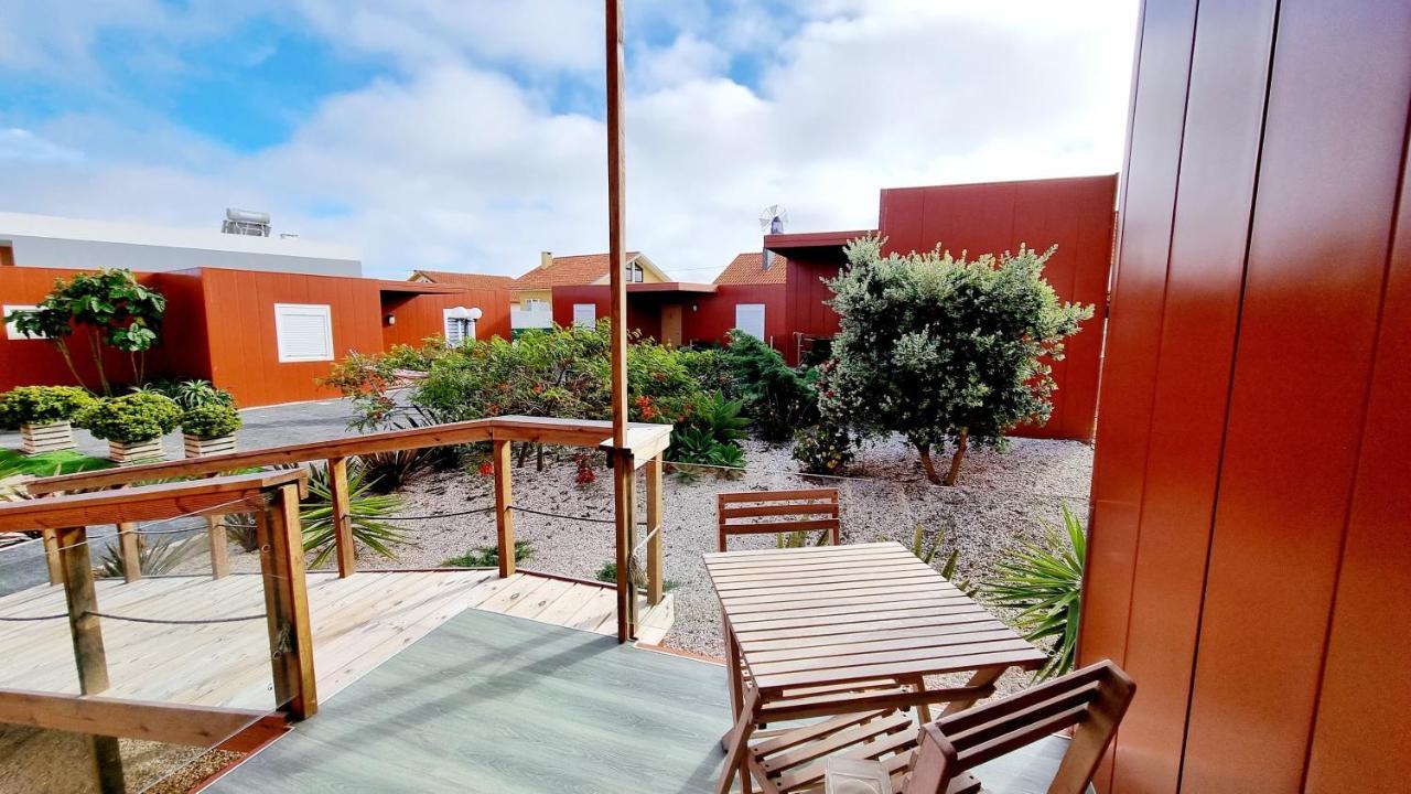 Family Surf Home - Bungalow 4 Santo Isidoro Exteriör bild